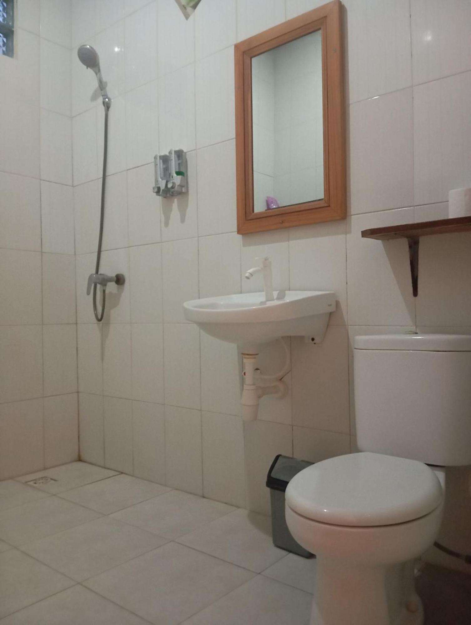 Belong Home Stay Lembongan 外观 照片